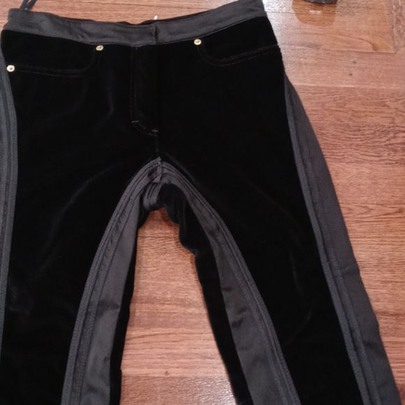 Roberto Cavalli velour & satin short pants - Picture 9 of 11